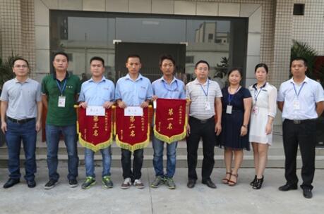 努力拼搏，打造最強執行力團隊——記棟方軍訓匯演